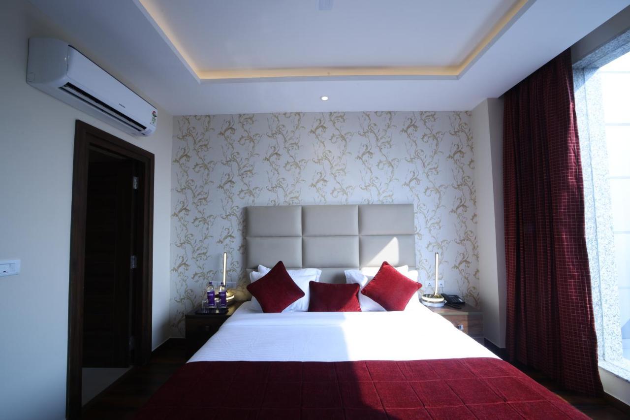 Hotel The Vilana A Unit Of Jg Developers Rishīkesh Esterno foto